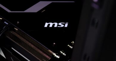 A close up of the msi logo on the side of a motherboard