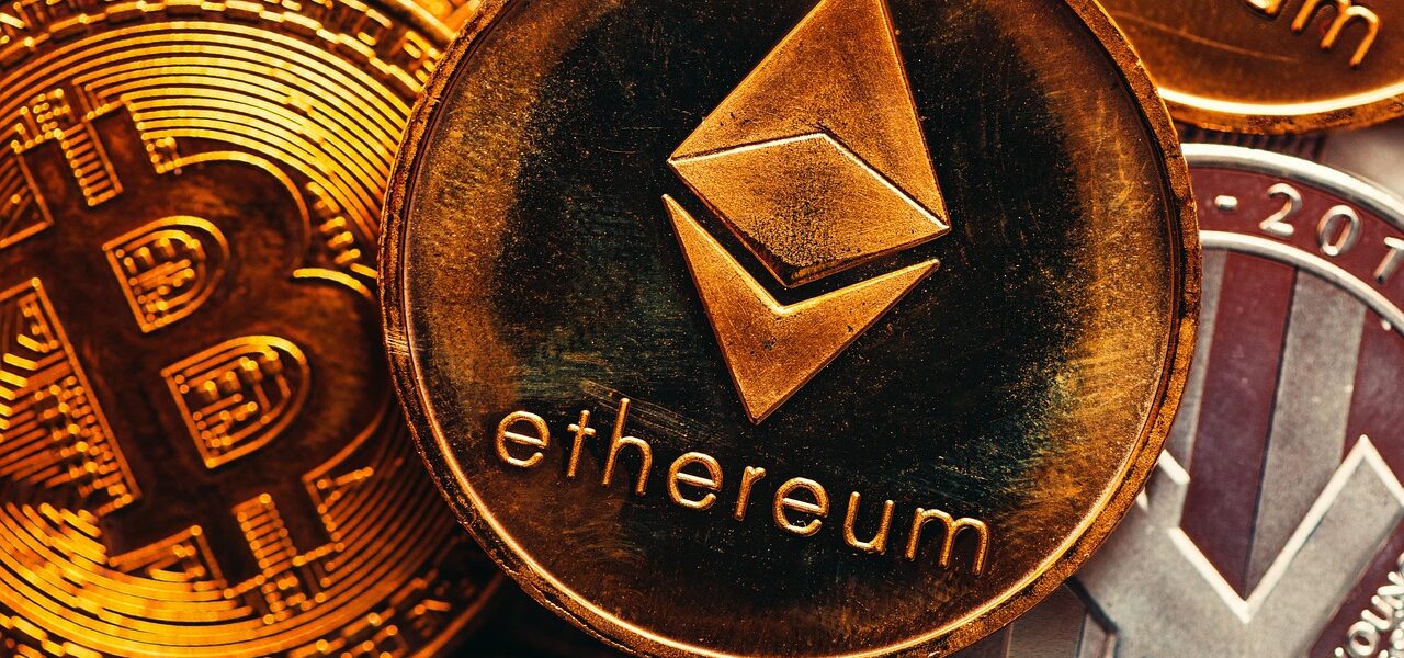 btc, bitcoin, cryptocurrency, currency, crypto, gold, digital, blockchain, cryptography, 3d, coin, payment, virtual, ethereum, non-fungible token, crypto, crypto, ethereum, ethereum, ethereum, ethereum, ethereum